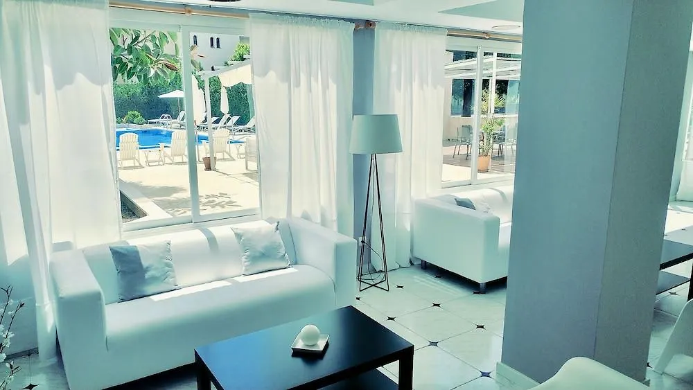 קניאמל Apartamentos Sureda דירה