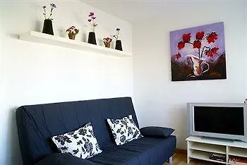 דירה קניאמל Apartamentos Sureda