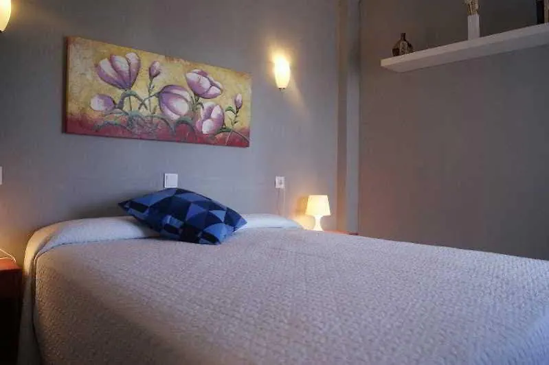 דירה קניאמל Apartamentos Sureda