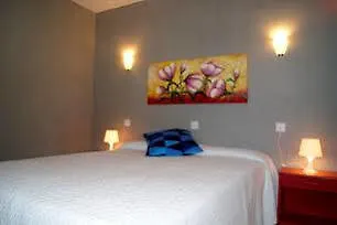 דירה קניאמל Apartamentos Sureda ספרד