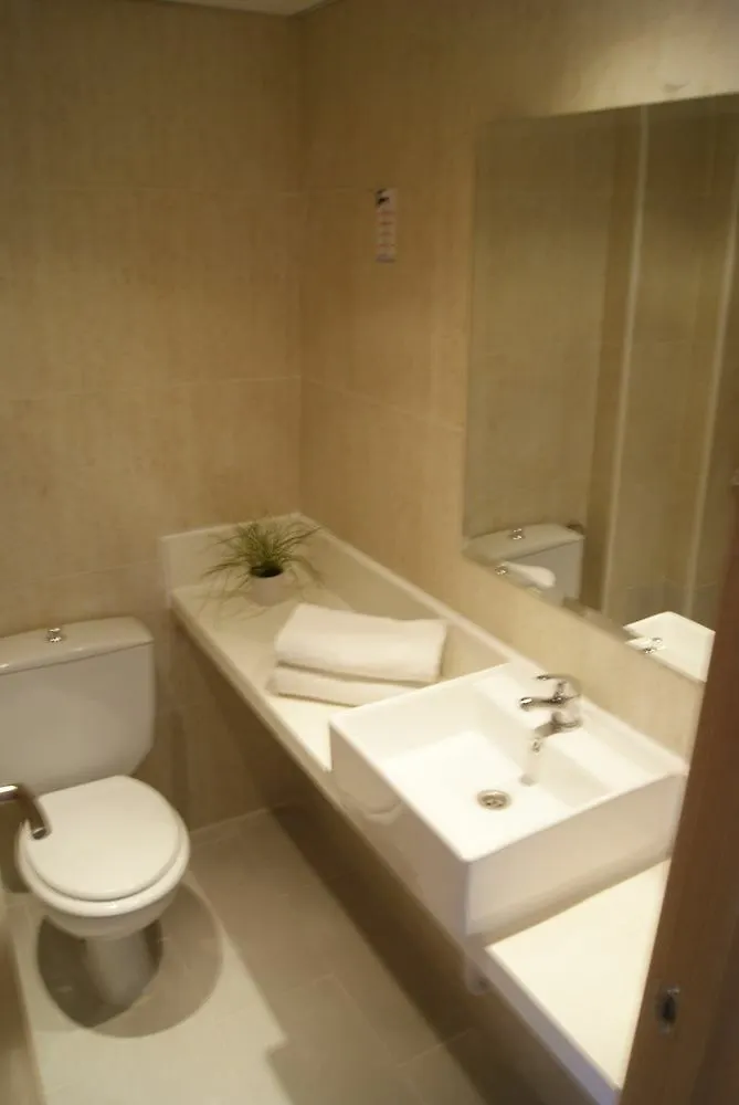 קניאמל Apartamentos Sureda 0*,